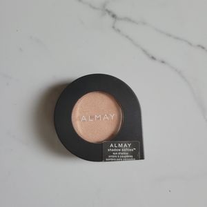NEW Almay Single Eyeshadow 125 creme brulee